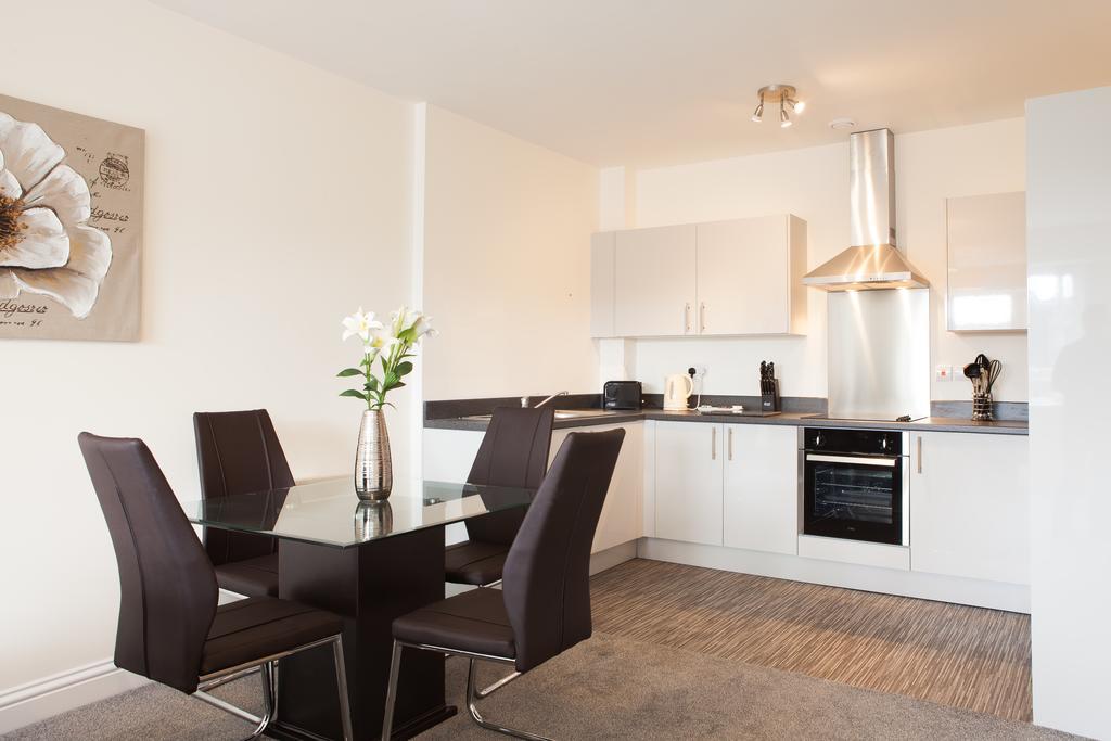 Guild House Appartement Swindon Buitenkant foto
