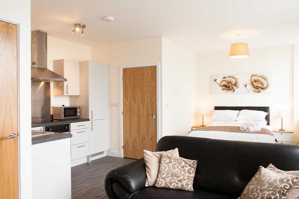 Guild House Appartement Swindon Buitenkant foto